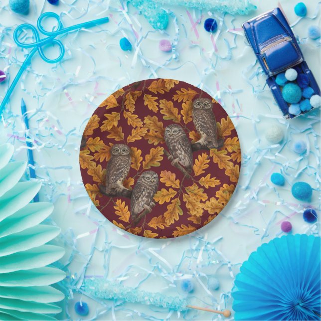 Autumn owls on dark red paper plates (Party)