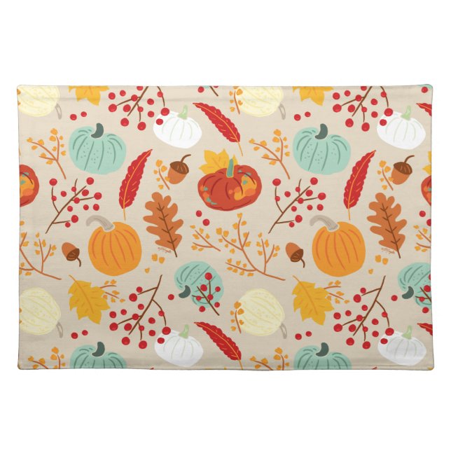 Autumn Pumpkins and Leaves Pattern Cloth Placemat (Front)