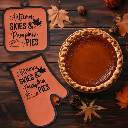 Autumn Skies  Pumpkin Pies Fall Oven Mitt  Pot Holder Set