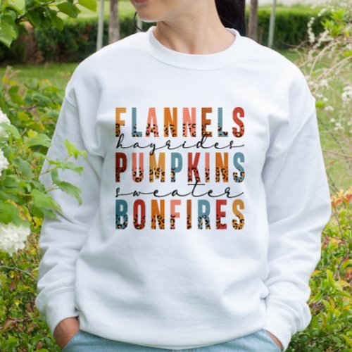 AUTUMN THEMED FLANNEL HAYRIDES PUMPKINS SWEATER