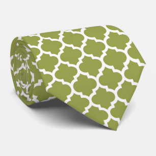 Avocado Green White Moroccan Quatrefoil Pattern #5 Tie