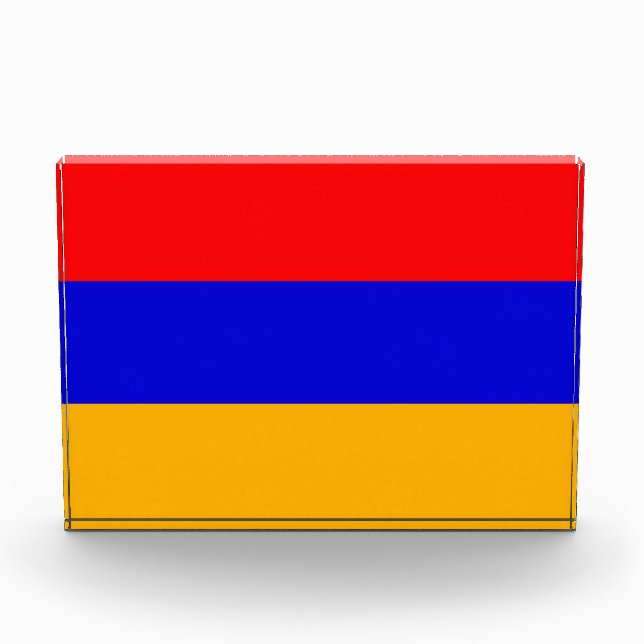 Award with flag of Armenia (Front)
