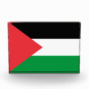 Award with flag of Palestine
