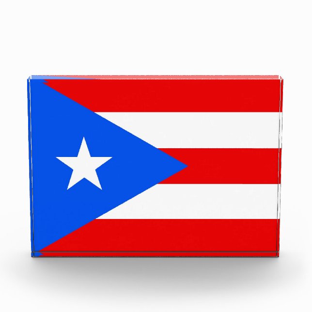 Award with flag of Puerto Rico, U.S.A. (Front)
