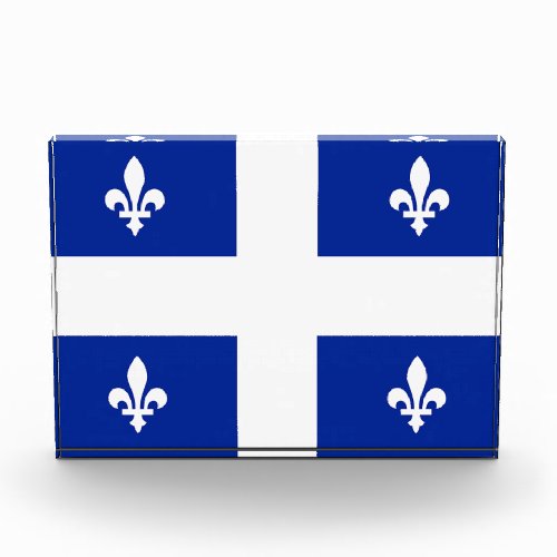 Award with flag of Quebec Canada