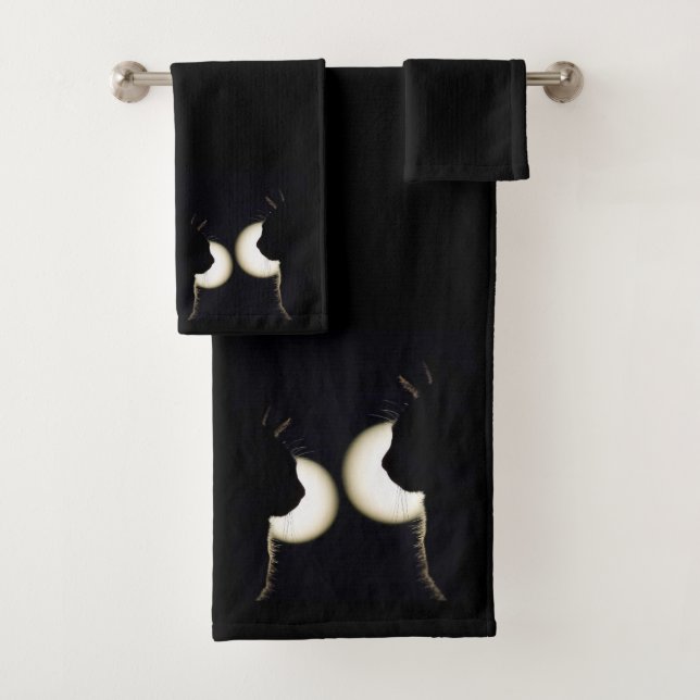 Awesome Black Cat  Burglars Spotted Bath Towel Set (Insitu)