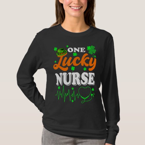 Awesome Irish Nurse St Patricks Day Leopard Plaid  T_Shirt