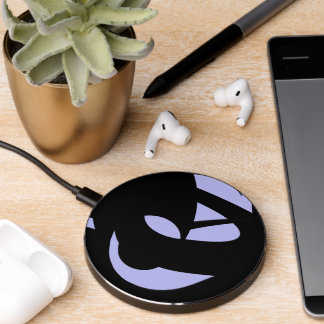 Awesome Modern Art  Black and Lavender Wireless Charger
