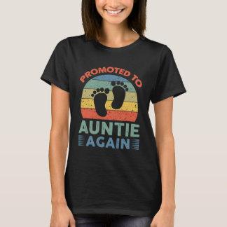 Awesome Promoted To Aunt Again Vintage Retro Aunti T-Shirt