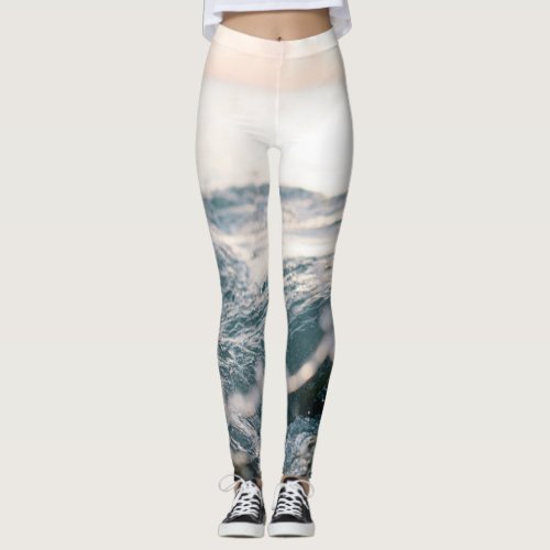 Awesome Sea Waves  Best gift for nature lovers Leggings