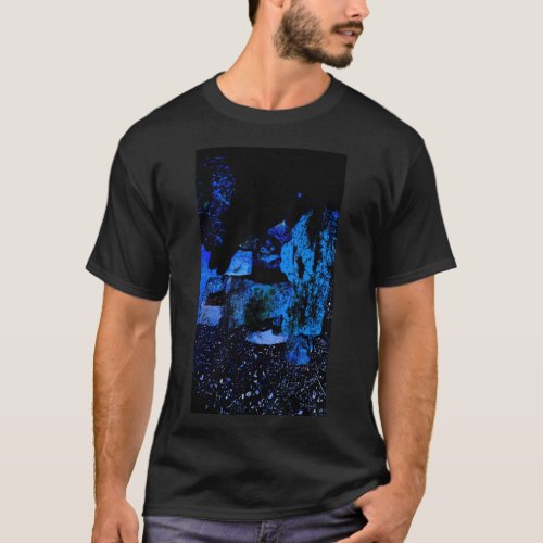Awesome shirt with abtract artwork