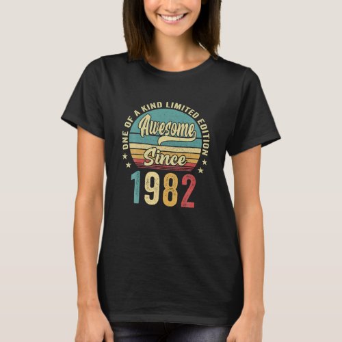 Awesome Since 1982 _ 40Th Birthday Vintage 40 Year T_Shirt