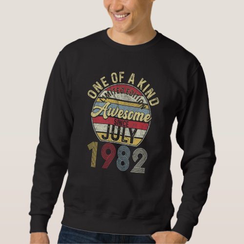 Awesome Since July 1982 40 Years Old 40th Birthday Sweatshirt