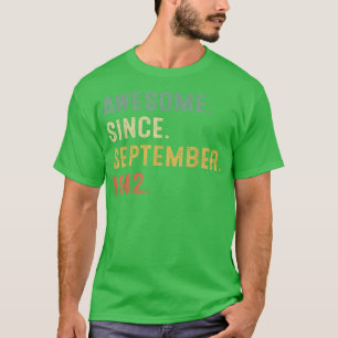 Awesome Since September 1942 80th Birthday Gift 80 T-Shirt
