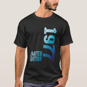Awesome Year 1977 Birth Vintage Since 1977 Retro 1 T-Shirt