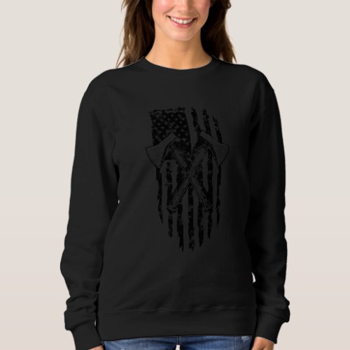 Axe Throwing Hatchet American Flag Tree Vintage  T Sweatshirt