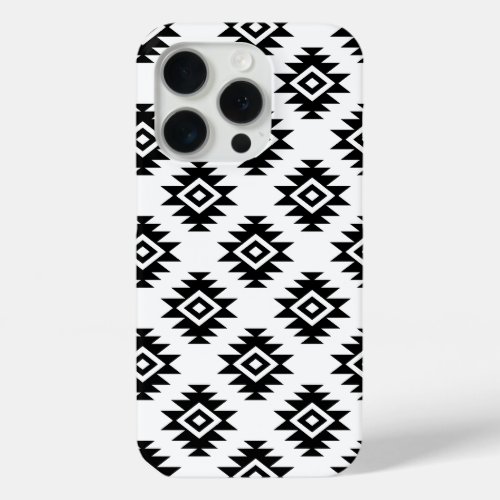 Aztec BW Symbol on White Pattern iPhone 15 Pro Case