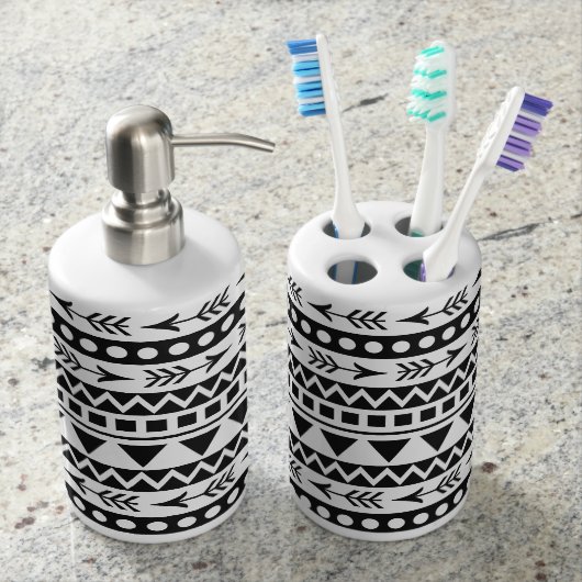 Aztec Pattern bathroom set (Front)