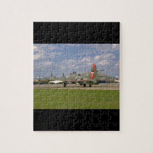 B17 On Ground Right Rear_WWII Planes Jigsaw Puzzle