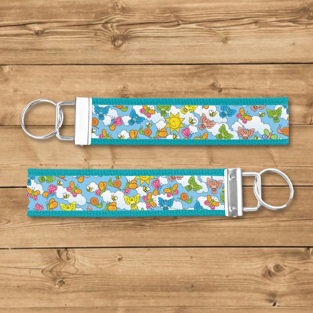 Baby Animals Background Wrist Keychain (Creator Uploaded)