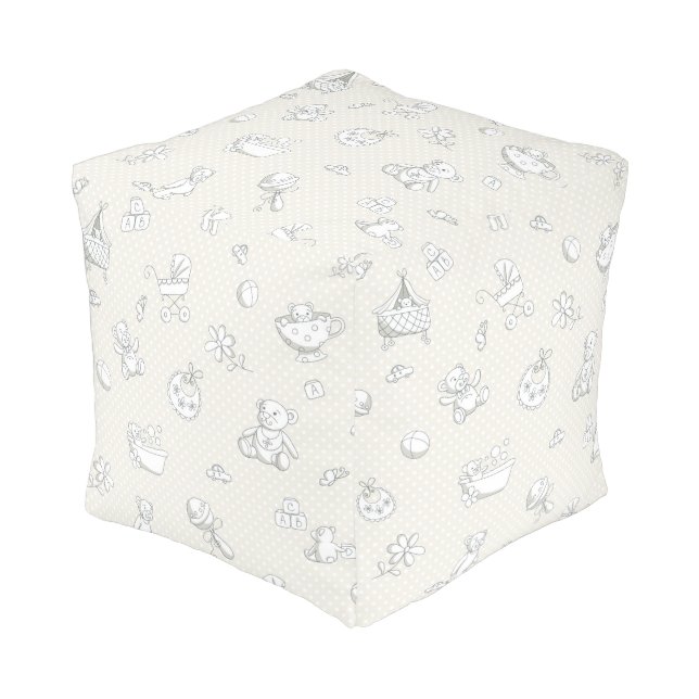 Baby background pouf (Angled Front)