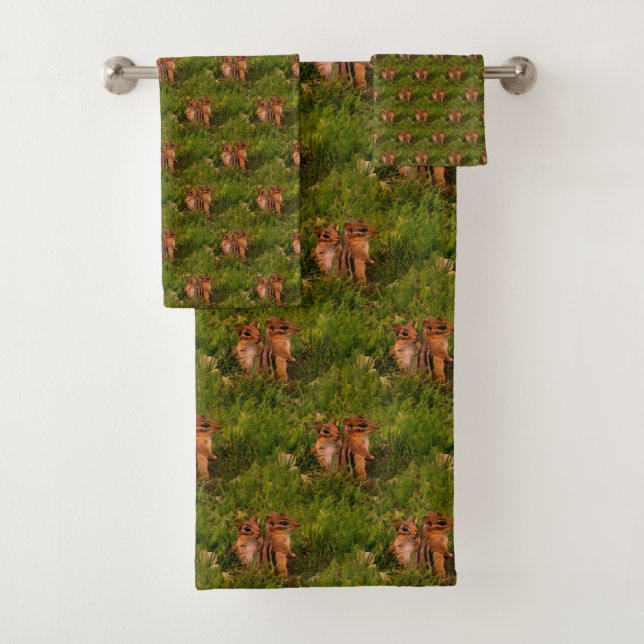 Baby Chipmunks Animal Nature Art  Bath Towel Set (Insitu)