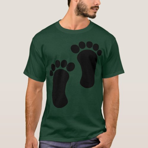 Baby Feet Pregnant Gift T_Shirt