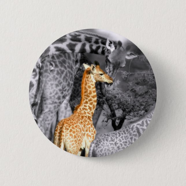 Baby Giraffe Button (Front)