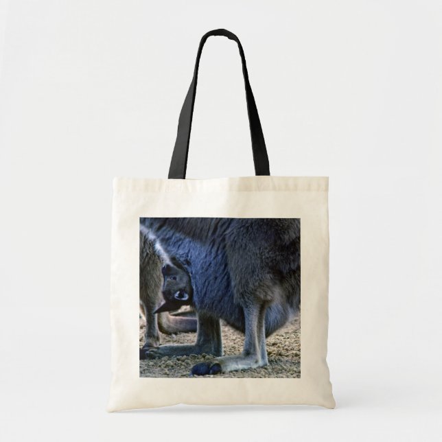 Baby kangaroo in mother's pouch - Australia Tote Bag (Front)