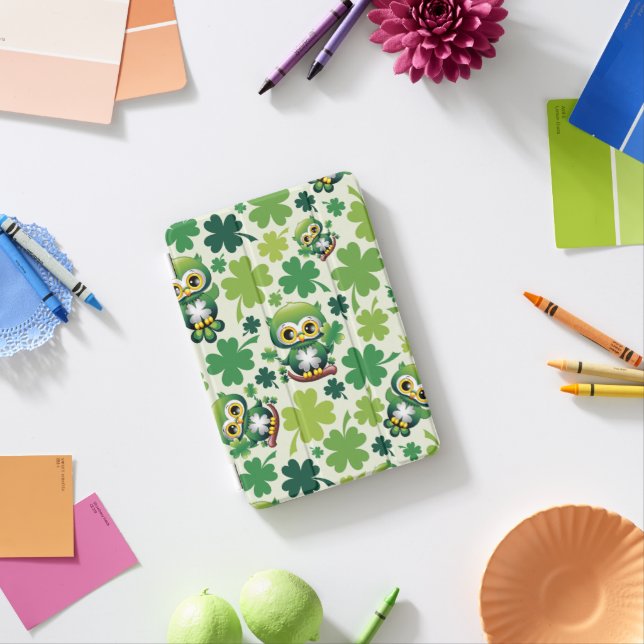 Baby Owl Cute St Patrick Cartoon iPad Mini Cover (In Situ)