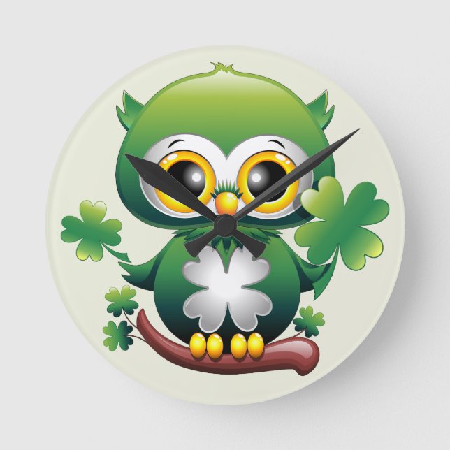 Baby Owl Cute St Patrick Cartoon Round Clock (Front)