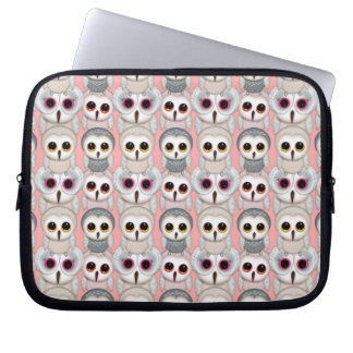 Baby Owls on Pink Pattern Laptop Sleeve