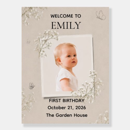 Baby’s Breath Beige First Birthday welcome sign