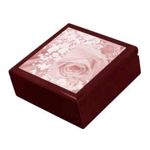 Baby's Breath & Rose - Pink Gift Box