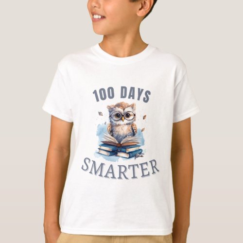 Back to School a smart owl reading book student 10 T_Shirt