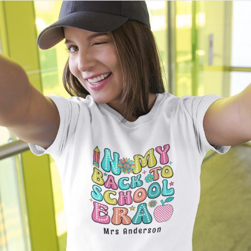 Back to school colorful retro teacher  T_Shirt