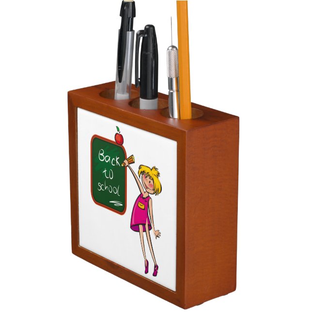 BACK TO SCHOOL DESK ORGANIZER (In Situ)