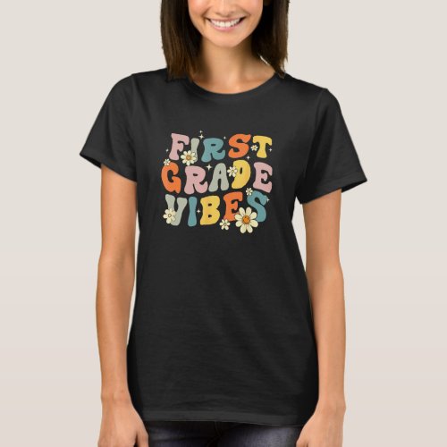 Back To School First Grade Vibes Retro Teacher Wom T-Shirt