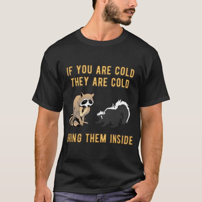 Backyard Animals Meme Funny Raccoon Skunk Gift T-Shirt (Front)