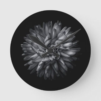 Backyard Flowers In Black And White 20 Round Clock