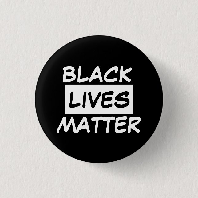 Badges - BLACK LIVES MATTER Button (Front)