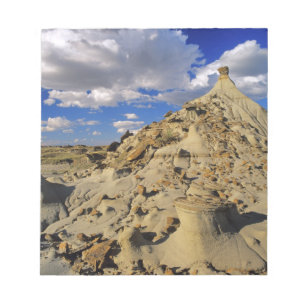 Badlands at Dinosaur Provincial Park in Alberta, 3 Notepad