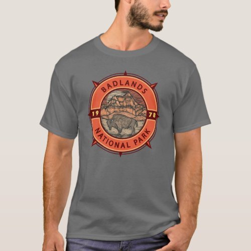 Badlands National Park Buffalo Retro Compass T_Shirt