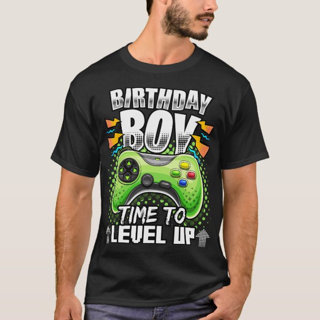 Badtz  Maru Love Friends Valentine  T-Shirt (Front)
