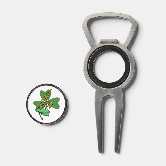 Bagpipe Shamrock Divot Tool (Front (Open))