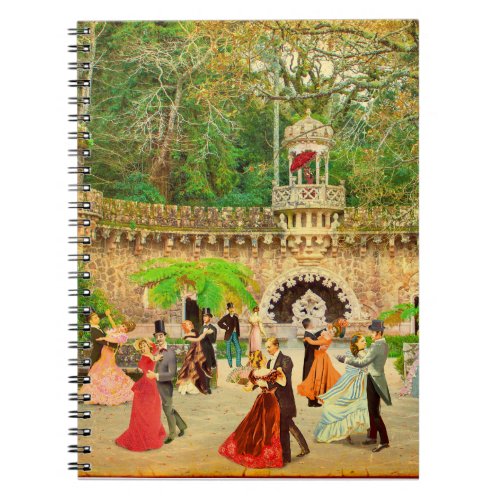 Bailando vals en la Quinta da Regaleira Portugal Notebook