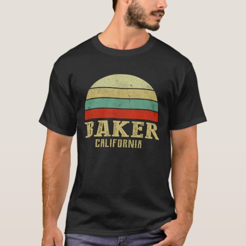 BAKER CALIFORNIA Vintage Retro Sunset T_Shirt
