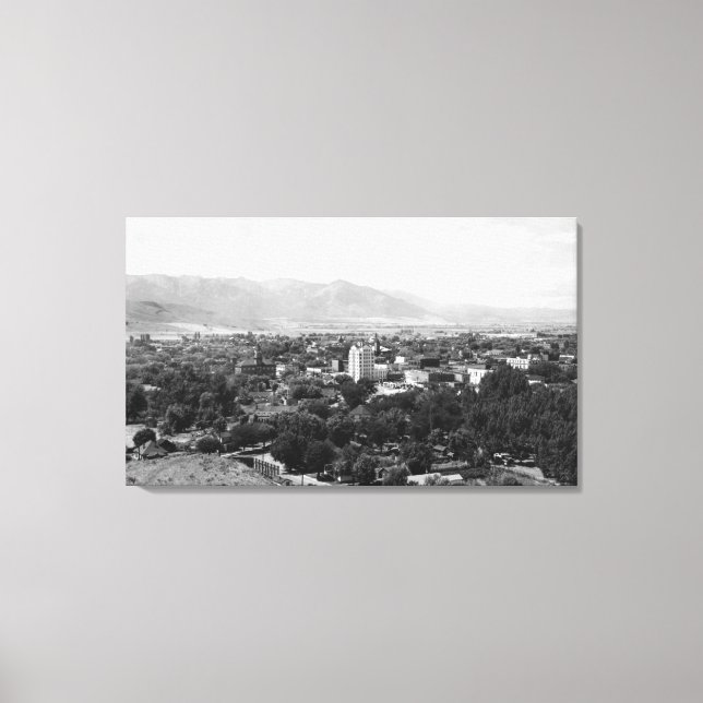 Baker, Oregon Town View PhotographBaker, OR Canvas Print (Front)