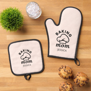Baking Mom Personalized Gifts for Mom Mothers Day Oven Mitt & Pot Holder Set