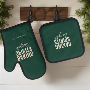Baking Spirits Bright Christmas Oven Mitt & Pot Holder Set